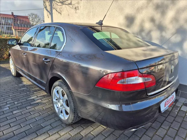 Škoda Superb 3,6 FSi V6 DSG 4x4 106Tis.Km!! - foto 4