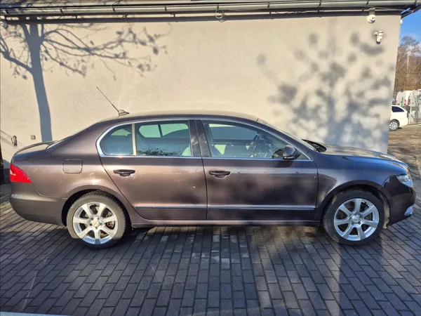 Škoda Superb 3,6 FSi V6 DSG 4x4 106Tis.Km!! - foto 6