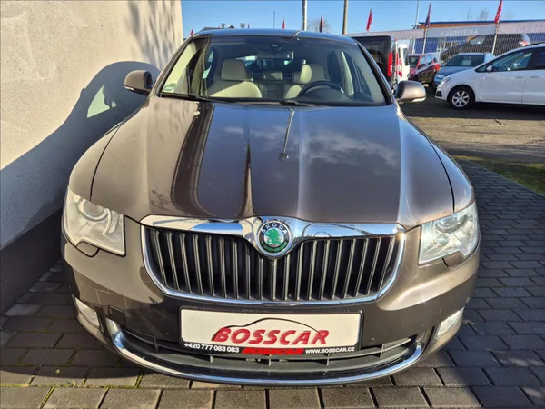 Škoda Superb 3,6 FSi V6 DSG 4x4 106Tis.Km!! - foto 8