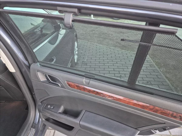 Škoda Superb 2,0 TDI 125KW DSG Kůže Xenon - foto 23