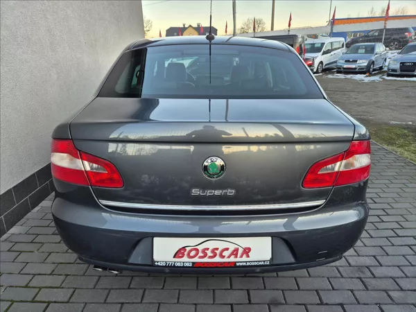 Škoda Superb 2,0 TDI 125KW DSG Kůže Xenon - foto 5