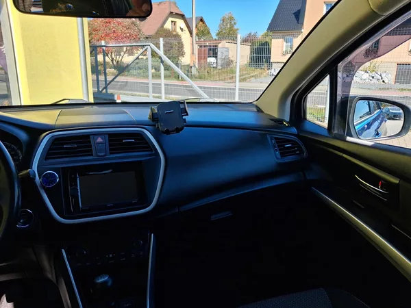 Suzuki SX4 S-Cross 1,6i 88kw LPG 4x4 NAVI 2x KOLA - foto 19