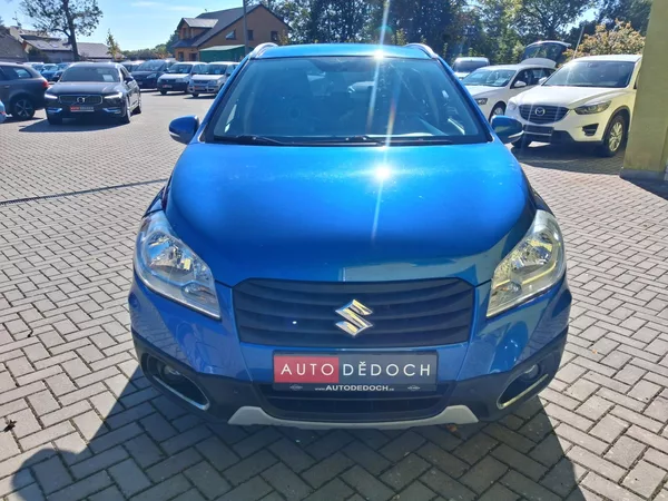 Suzuki SX4 S-Cross 1,6i 88kw LPG 4x4 NAVI 2x KOLA - foto 2