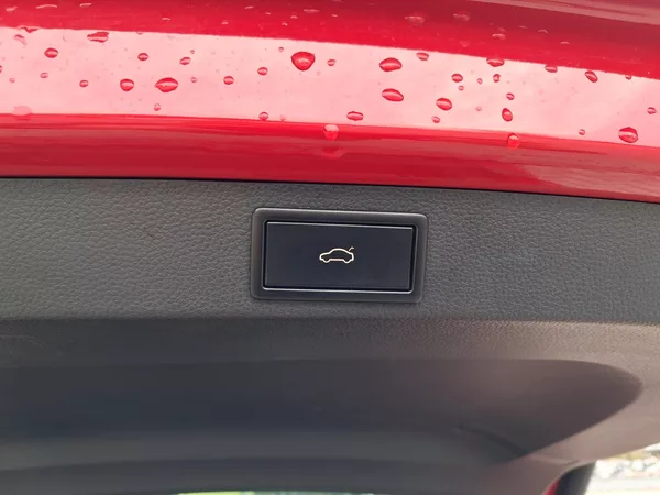 Škoda Karoq 2,0TDi DSG 4x4 SPORTLINE NAVI - foto 22