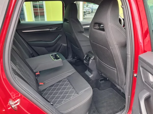 Škoda Karoq 2,0TDi DSG 4x4 SPORTLINE NAVI - foto 23