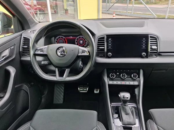 Škoda Karoq 2,0TDi DSG 4x4 SPORTLINE NAVI - foto 27
