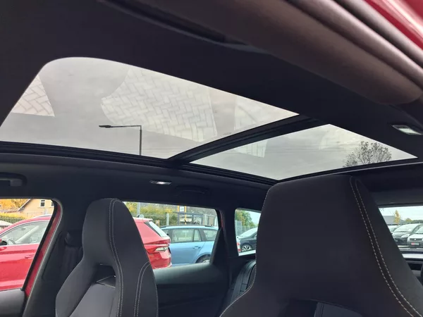 Škoda Karoq 2,0TDi DSG 4x4 SPORTLINE NAVI - foto 41