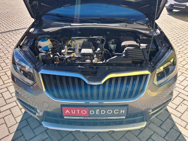 Škoda Yeti 1,2TSi DSG NAVI BEZ KOROZE! - foto 31