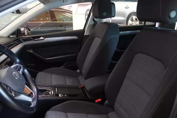 Volkswagen Passat 2.0TDI DSG Nez.Topení LED - foto 17
