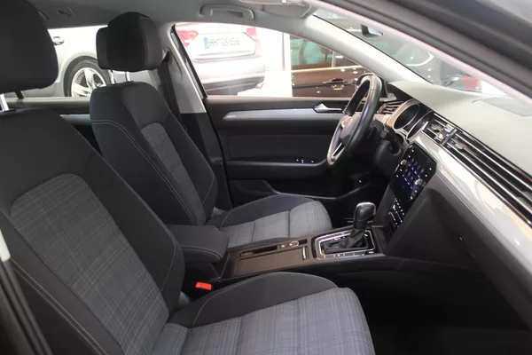 Volkswagen Passat 2.0TDI DSG Nez.Topení LED - foto 22
