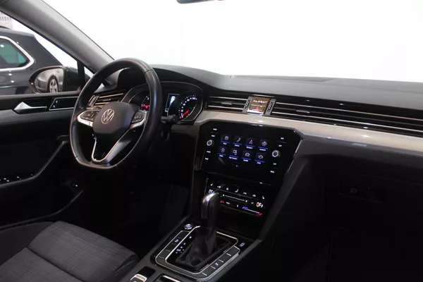 Volkswagen Passat 2.0TDI DSG Nez.Topení LED - foto 25