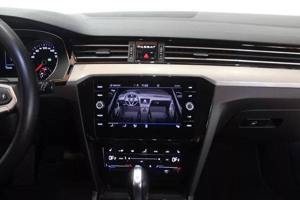 Volkswagen Passat 2.0TDI DSG Nez.Topení LED - foto 31