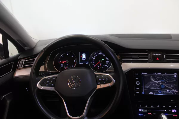 Volkswagen Passat 2.0TDI DSG Nez.Topení LED - foto 36
