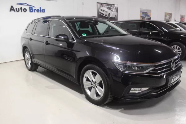 Volkswagen Passat 2.0TDI DSG Matrix display - foto 3