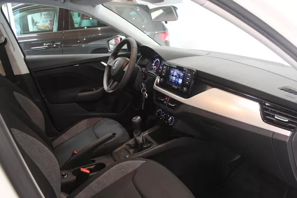 Škoda Scala 1.0 TSI 70kW Klima LED - foto 18