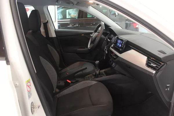 Škoda Scala 1.0 TSI 70kW Klima LED - foto 21