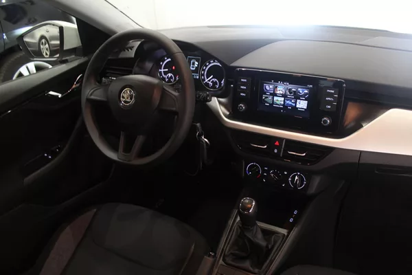 Škoda Scala 1.0 TSI 70kW Klima LED - foto 25