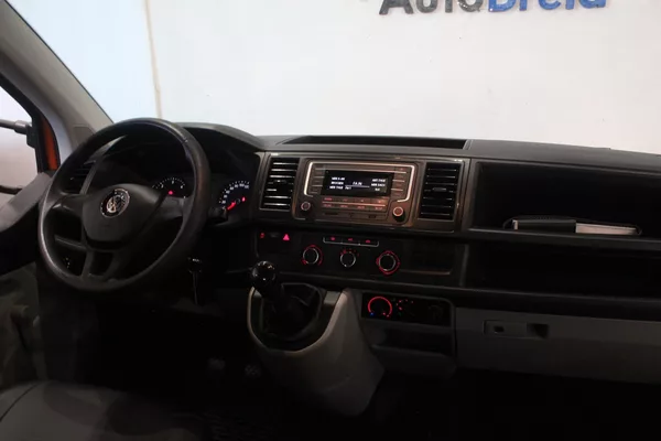 Volkswagen Transporter T6 2.0 Klima 9Míst - foto 19