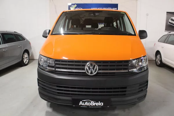 Volkswagen Transporter T6 2.0 Klima 9Míst - foto 4