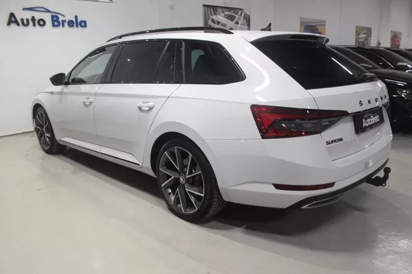 Škoda Superb 2.0TDI DSG SportLine Display - foto 10