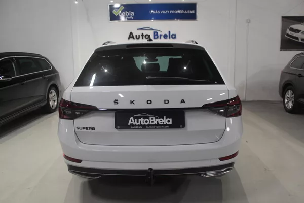 Škoda Superb 2.0TDI DSG SportLine Display - foto 11