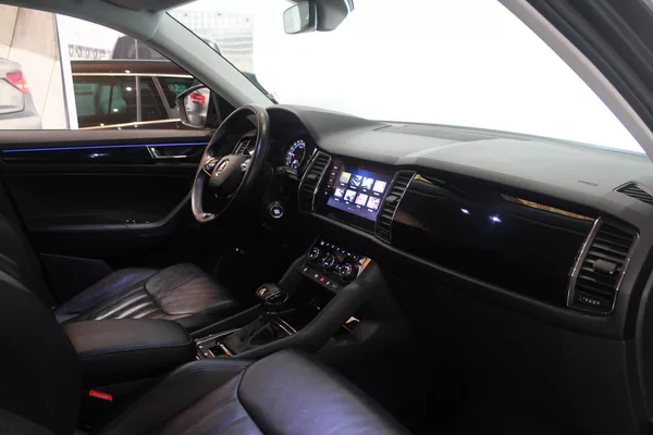 Škoda Kodiaq 2.0TDI DSG 4x4 L&K Navi LED - foto 20