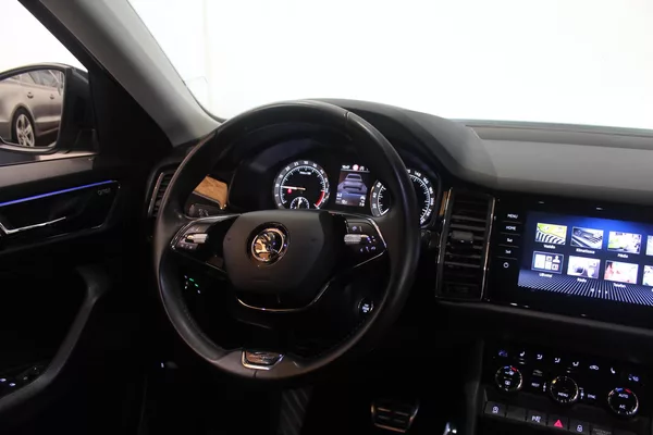 Škoda Kodiaq 2.0TDI DSG 4x4 L&K Navi LED - foto 26