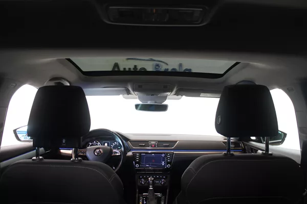 Škoda Superb 2.0TDI DSG STYLE+ Navi LED - foto 23