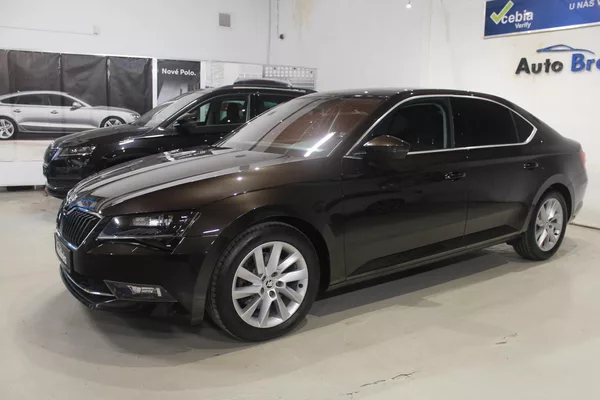 Škoda Superb 2.0TDI DSG STYLE+ Navi LED - foto 7