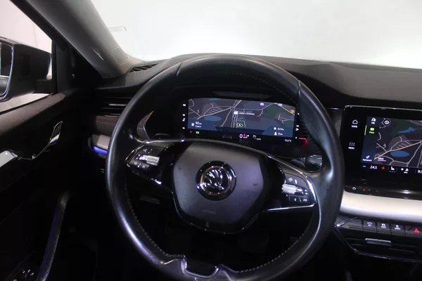 Škoda Octavia IV 2.0TDI DSG Display LED - foto 36