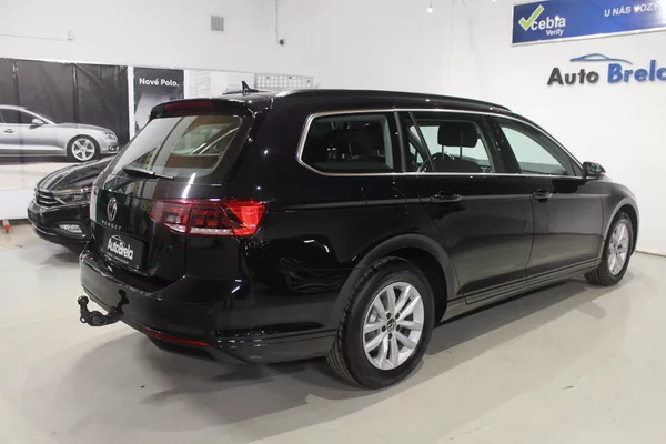 Volkswagen Passat 2.0TDI DSG Display LED - foto 12