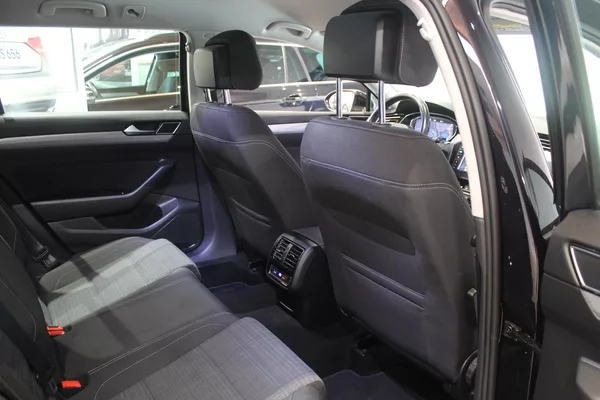 Volkswagen Passat 2.0TDI DSG Display LED - foto 22
