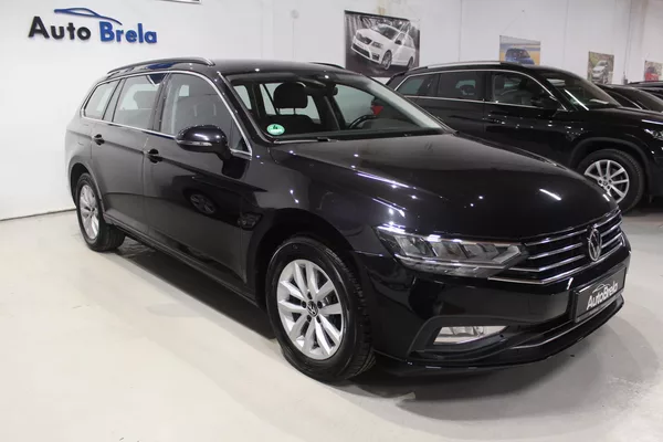 Volkswagen Passat 2.0TDI DSG Display LED - foto 3
