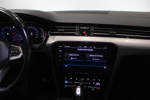 Volkswagen Passat 2.0TDI DSG Display LED - foto 31