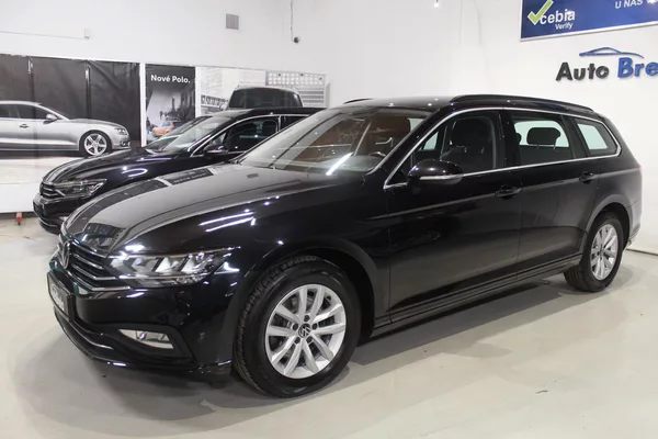 Volkswagen Passat 2.0TDI DSG Display LED - foto 7