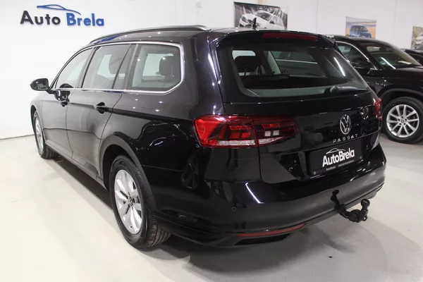 Volkswagen Passat 2.0TDI DSG Display LED - foto 9