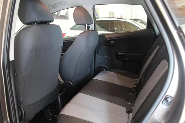Kia Venga 1.4 66kW Klima ČR - foto 18