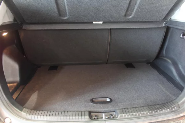 Kia Venga 1.4 66kW Klima ČR - foto 19