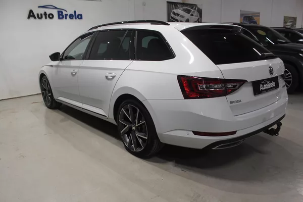Škoda Superb 2.0TDI DSG Sport-Line Tažné - foto 10