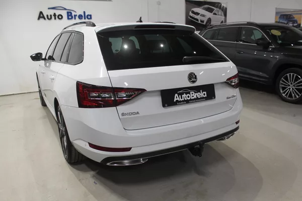 Škoda Superb 2.0TDI DSG Sport-Line Tažné - foto 8