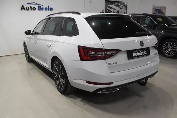 Škoda Superb 2.0TDI DSG Sport-Line Tažné - foto 9