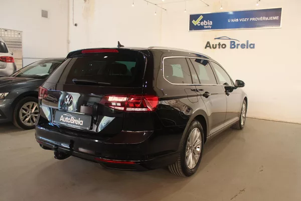 Volkswagen Passat 2.0TDI DSG Display Tažné - foto 12
