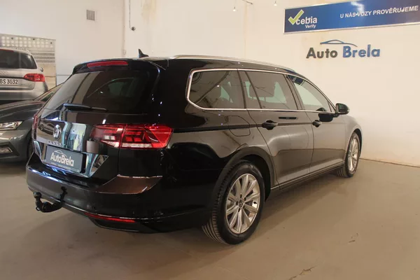 Volkswagen Passat 2.0TDI DSG Display Tažné - foto 13