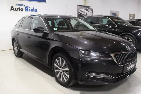 Škoda Superb 10kW,Tažné,Nez. topení,Matrix