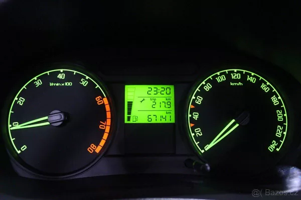 Škoda Fabia 1.2 HTP, 67 000km,servis Škoda - foto 14