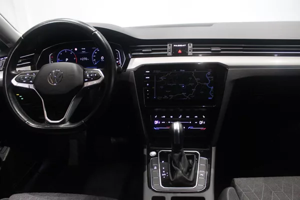 Volkswagen Passat 110kW, Tažné, Nezávislé topení - foto 16