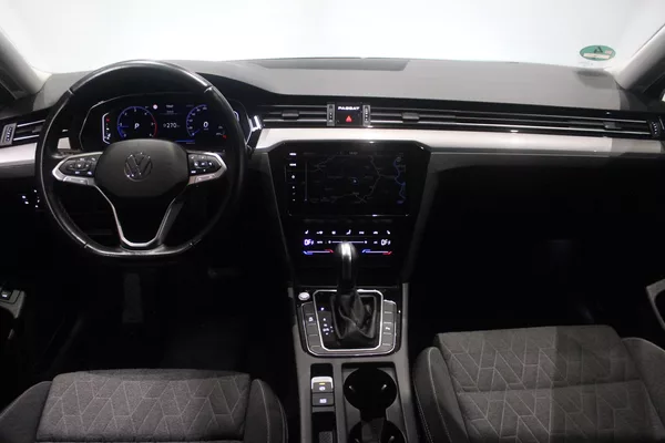 Volkswagen Passat 110kW, Tažné, Nezávislé topení - foto 17