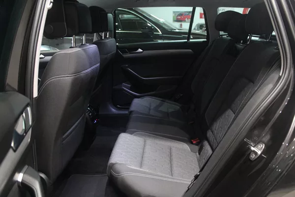 Volkswagen Passat 110kW, Tažné, Nezávislé topení - foto 8
