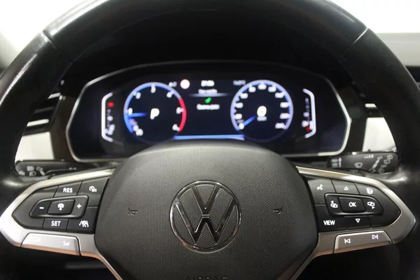 Volkswagen Passat R-Line 110kW,Webasto,360,Tažné - foto 21