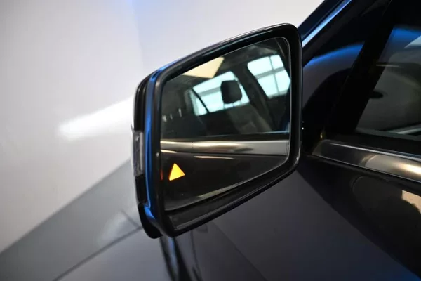 Mercedes-Benz Třídy E 2.2 250T Avantgarde LED CDI - foto 17